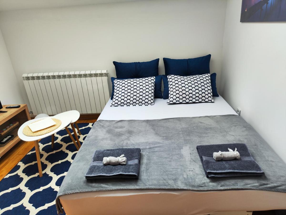 Appartamento Zvezdara Blue Star Belgrado Esterno foto
